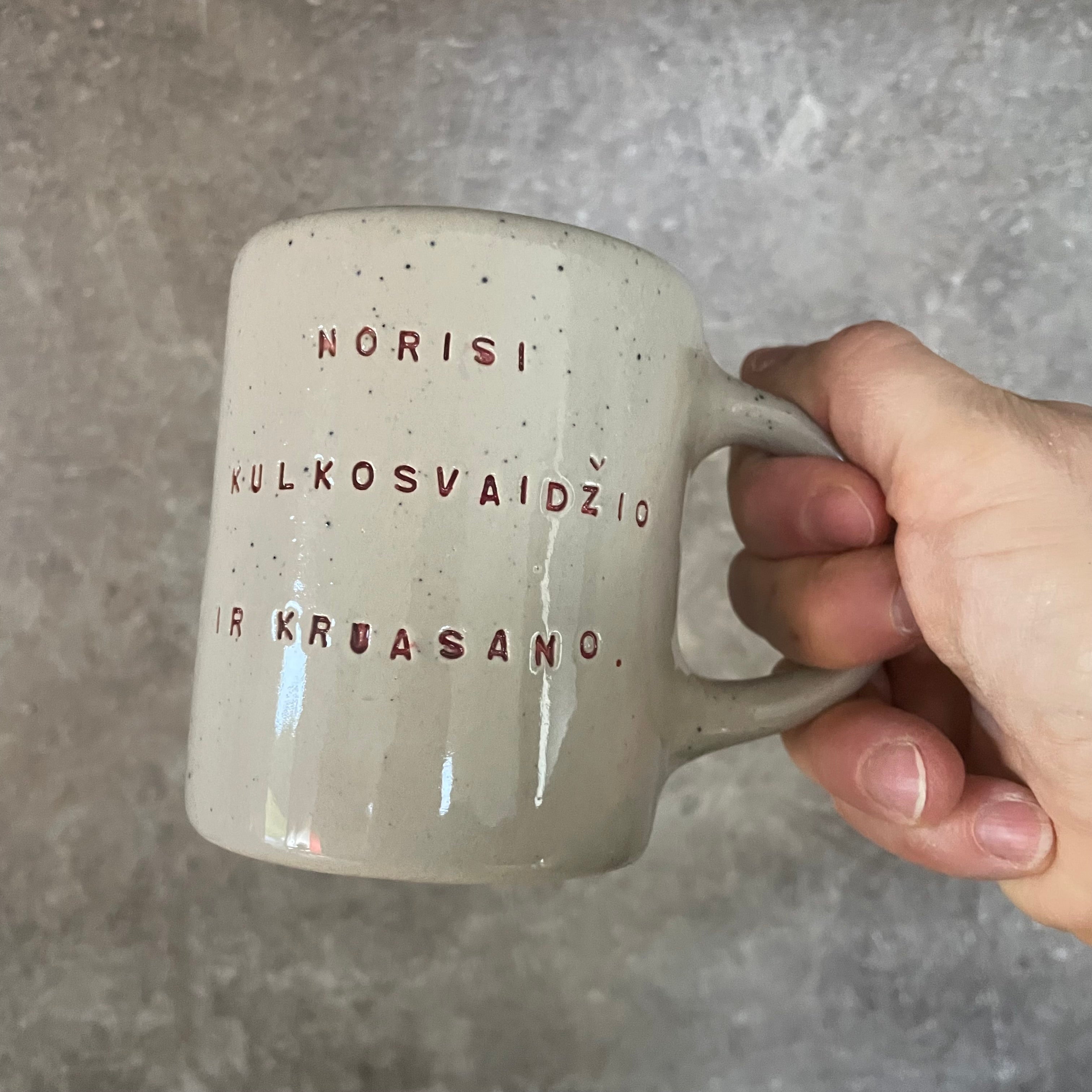 Speckled mug about croissants