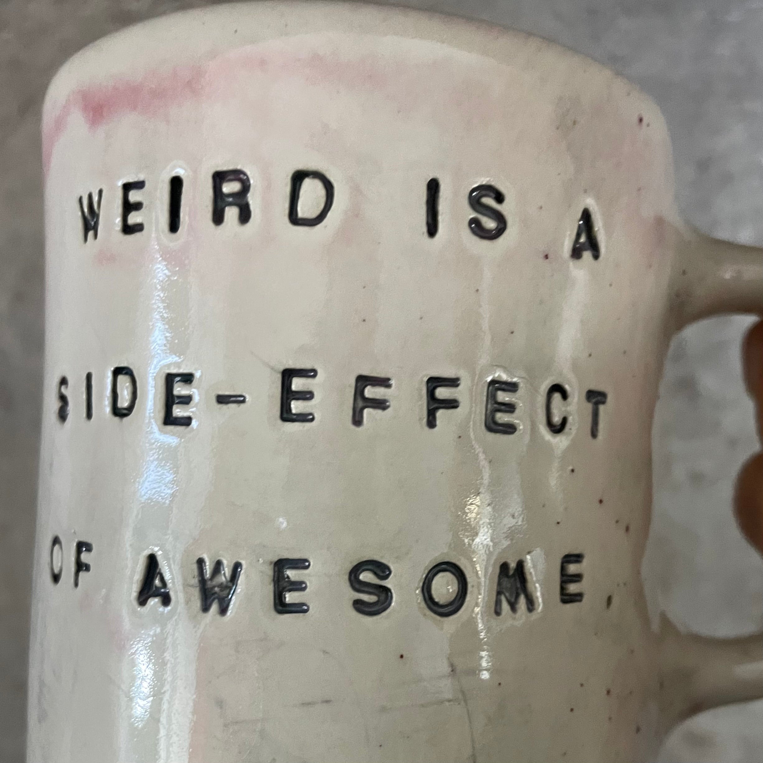 Netolygiai rožinis vienetinis puodelis