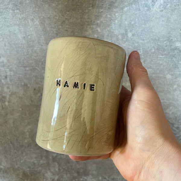 Puodelių rinkinys RAMIAI ir NAMIE