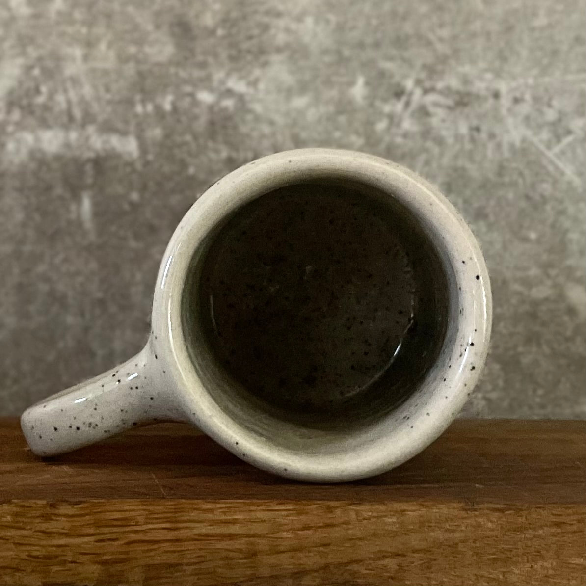 Speckled mug about croissants