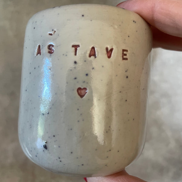 Du maži puodeliai "Aš tave ♥️"