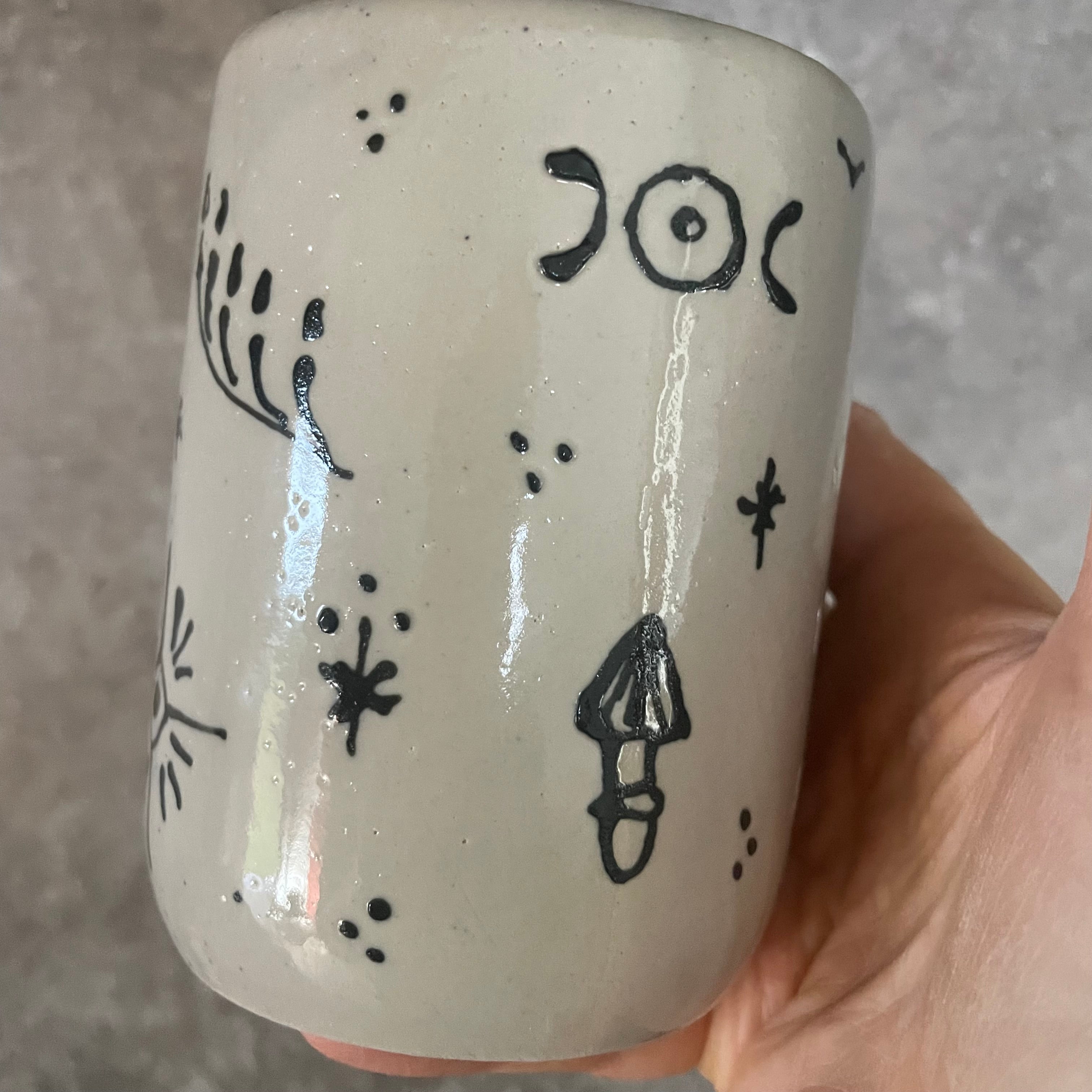 A pair of magic mugs