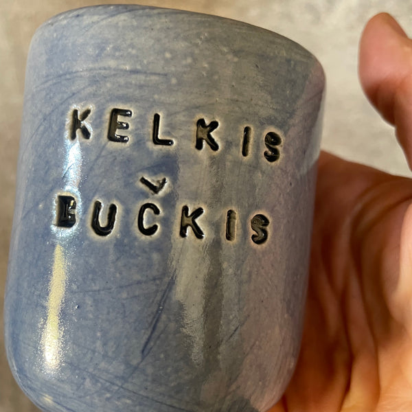 Mėlynas puodelis "Kelkis, bučkis" 150 ml