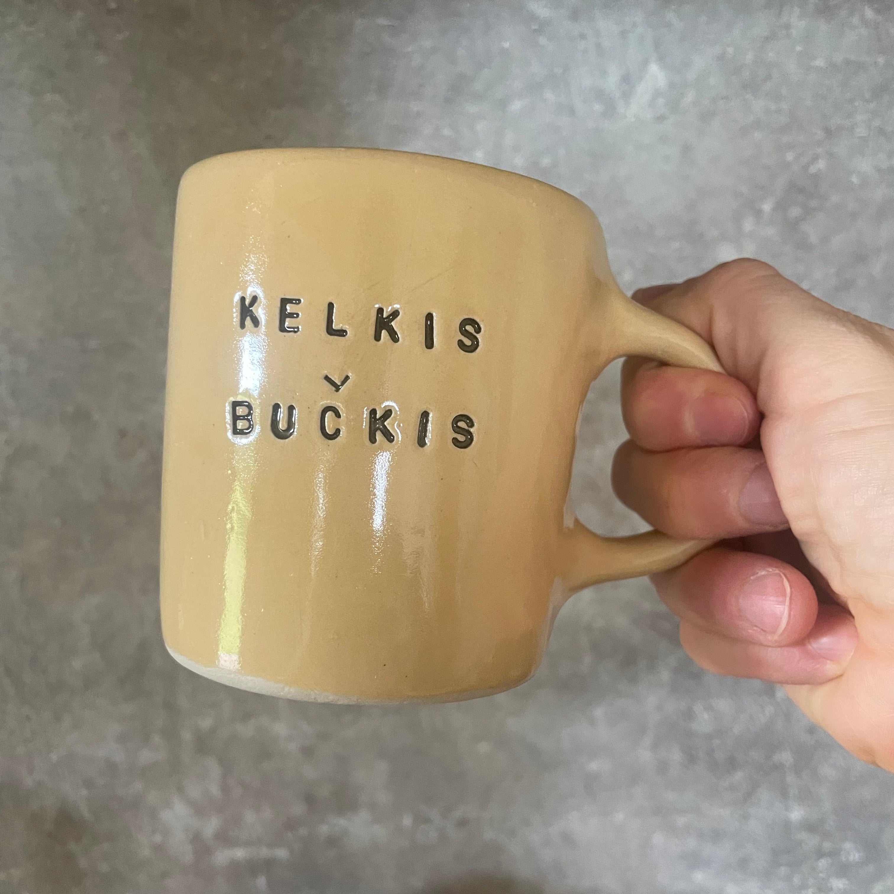 Puodelių rinkinys KELKIS BUČKIS
