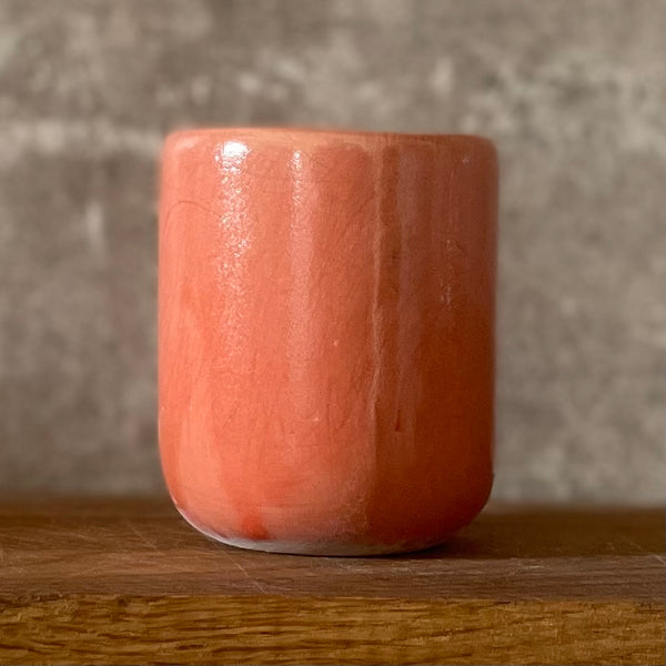 Raudonas puodelis "Kelkis, bučkis" 150 ml