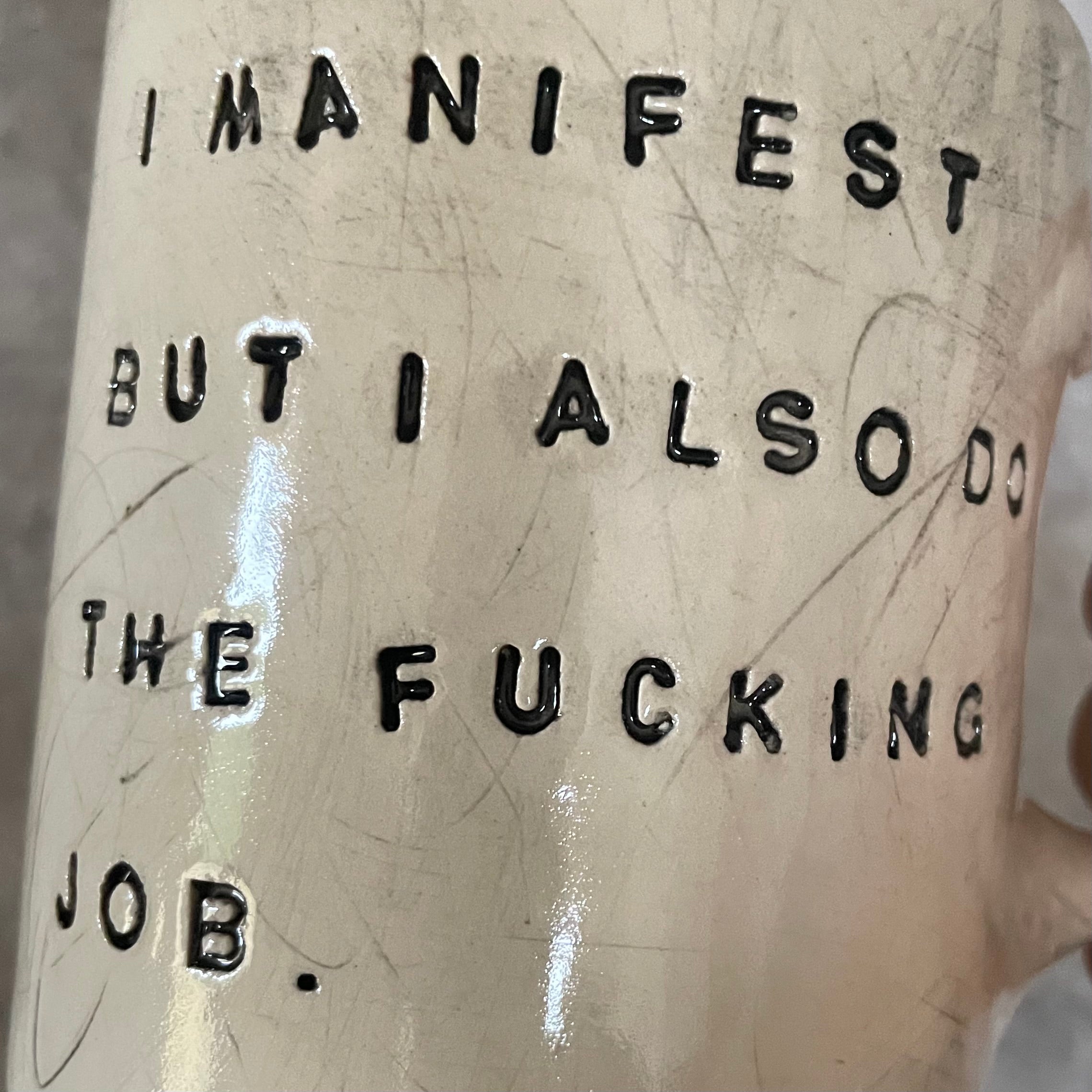 Puodelis apie manifestavimą