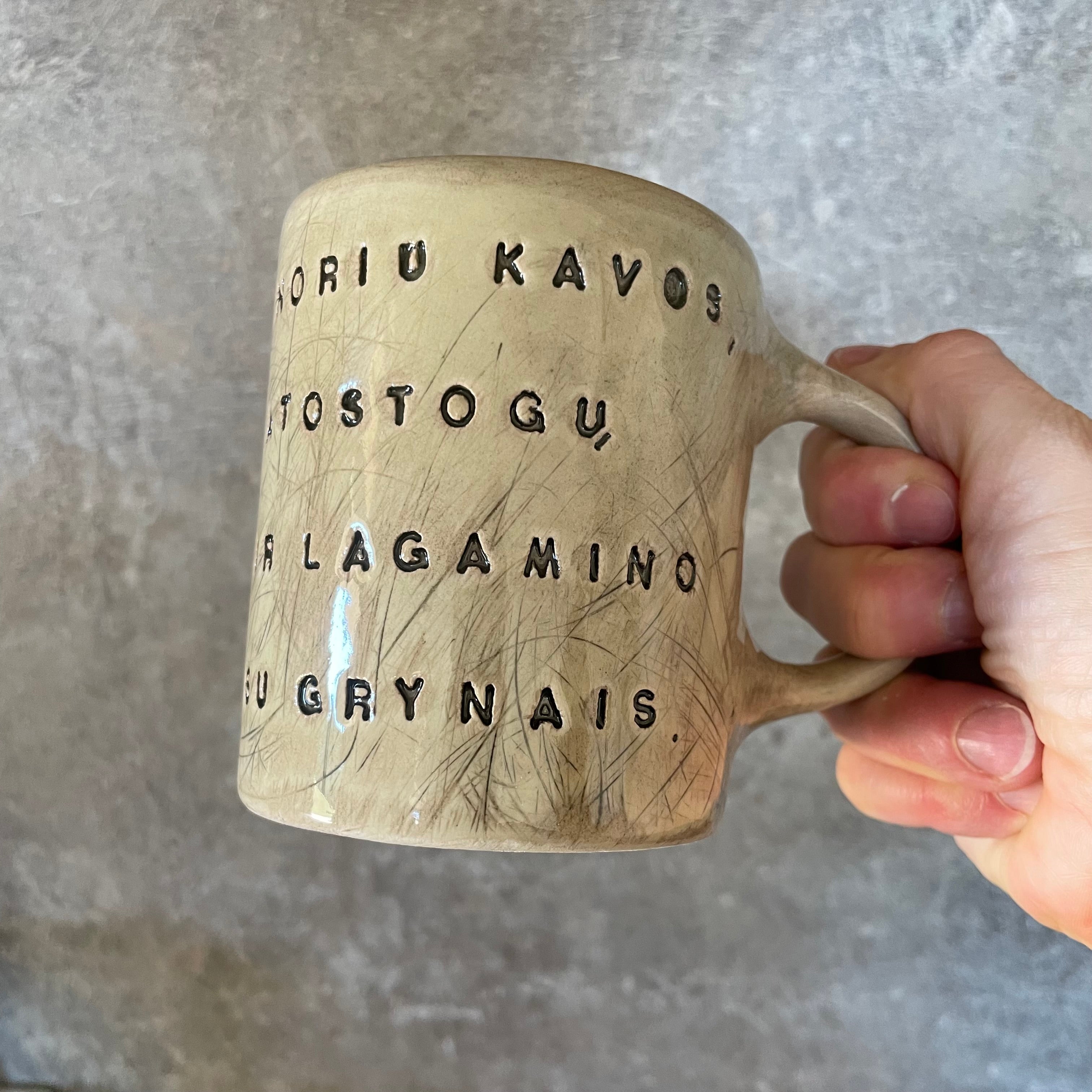 Mug with funny saying in Lithuanian